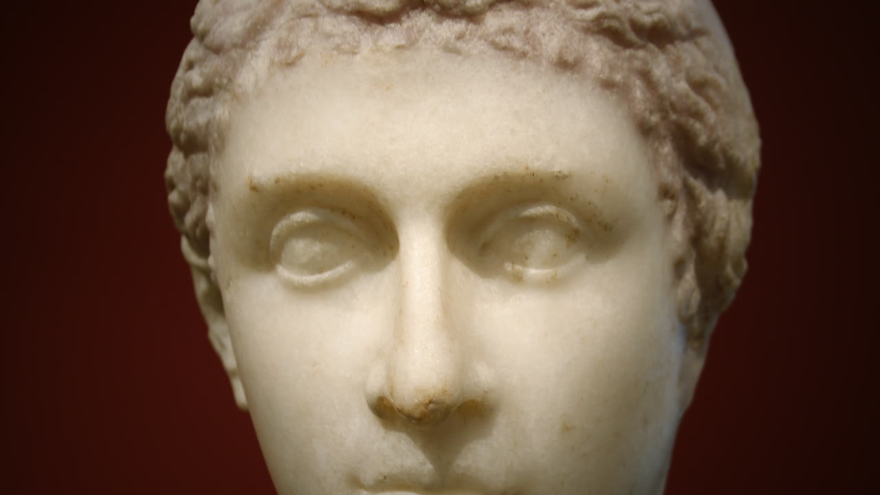 Cleopatra vivió más cerca del iPhone que de las pirámides